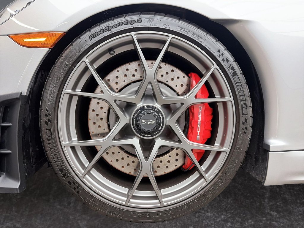 Porsche 718 Spyder RS 2025 à Laval, Québec - 12 - w1024h768px