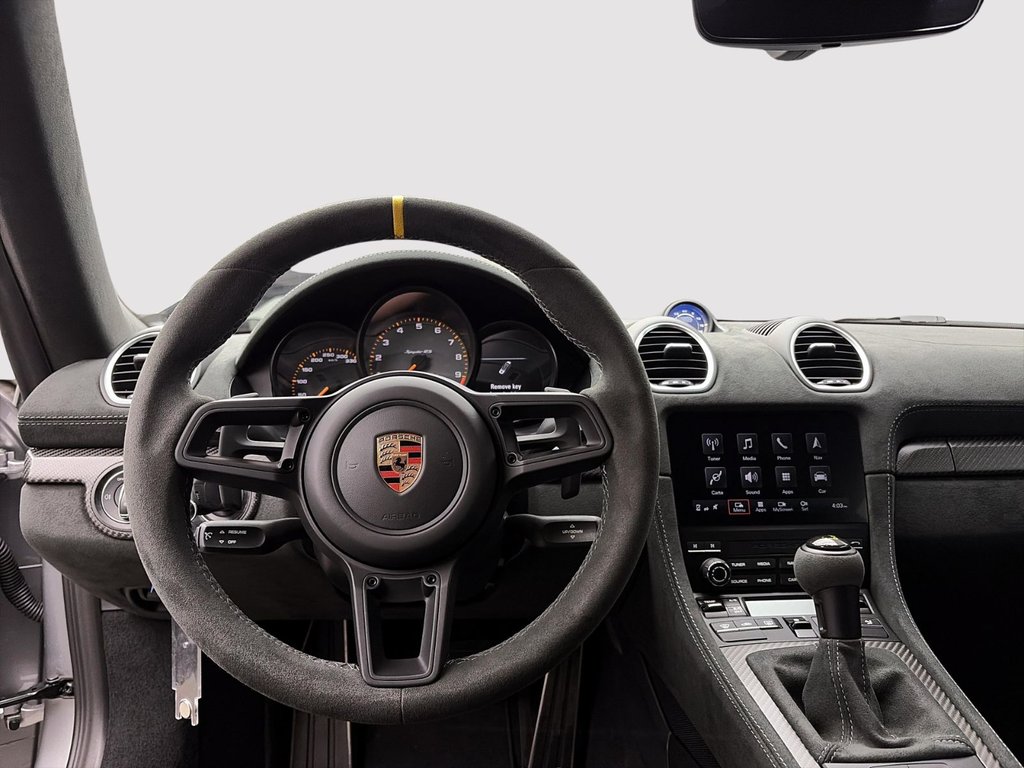 Porsche 718 Spyder RS 2025 à Laval, Québec - 7 - w1024h768px