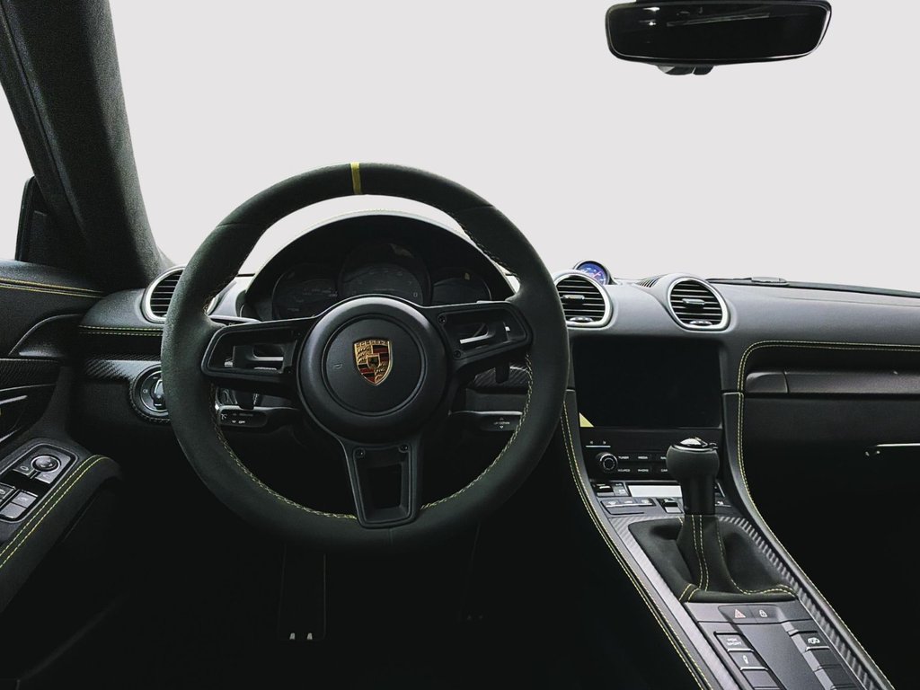Porsche 718 Spyder RS 2025 à Laval, Québec - 7 - w1024h768px