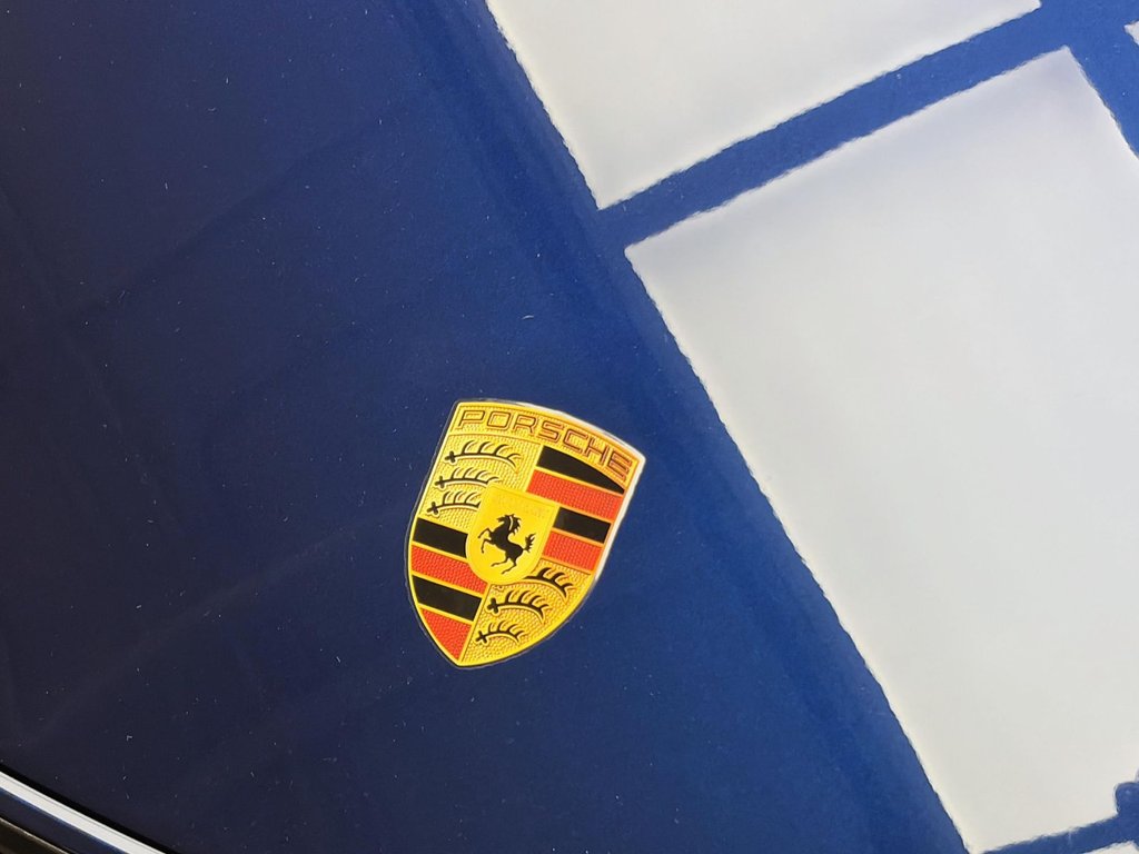 Porsche 718 Spyder RS 2025 à Laval, Québec - 13 - w1024h768px