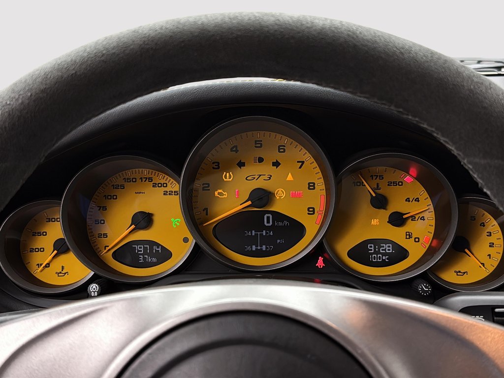 Porsche 911 GT3 Ceramic Composite Brake 2010 à Laval, Québec - 20 - w1024h768px