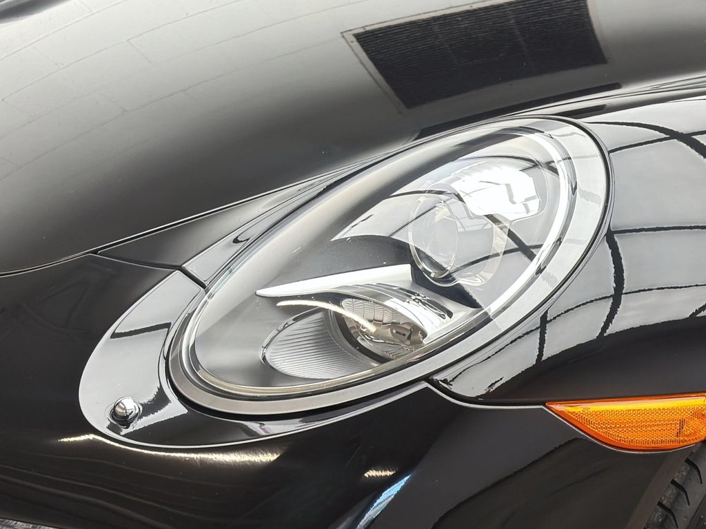 2012 Porsche 911 991 Carrera S in Laval, Quebec - 8 - w1024h768px