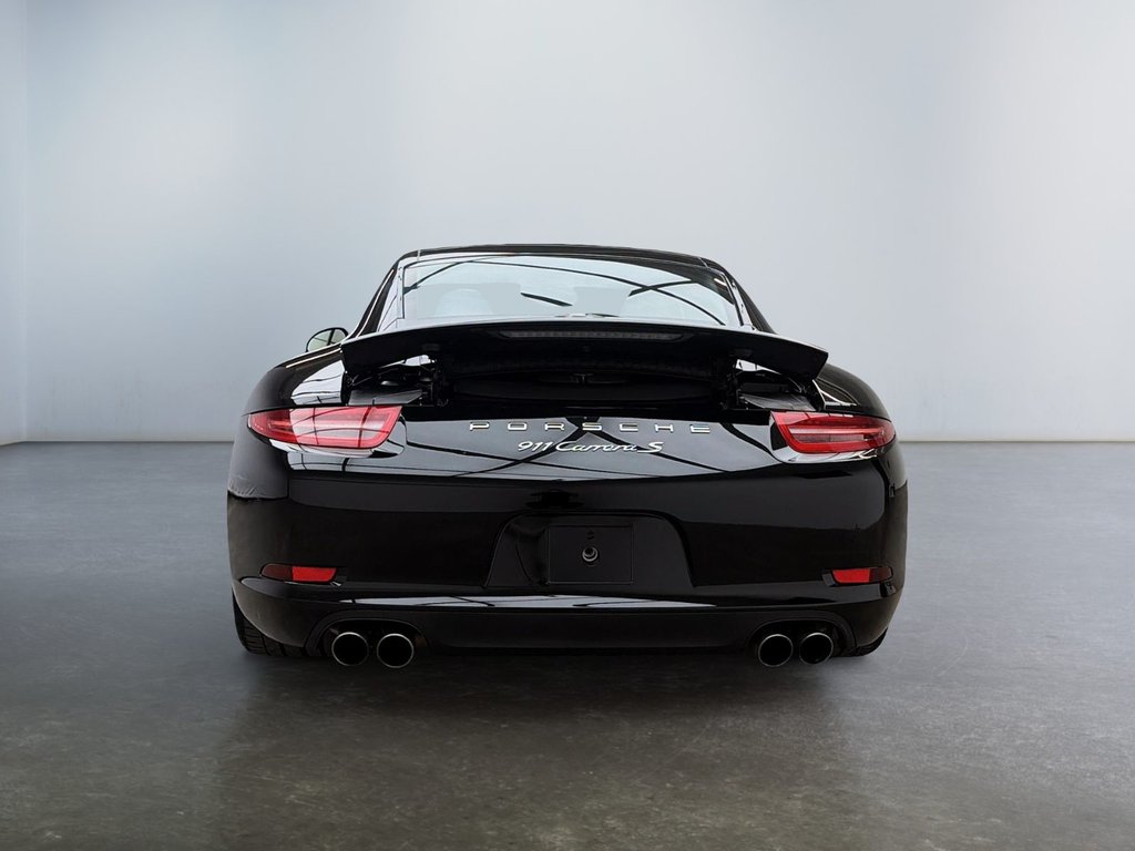 2012 Porsche 911 991 Carrera S in Laval, Quebec - 4 - w1024h768px