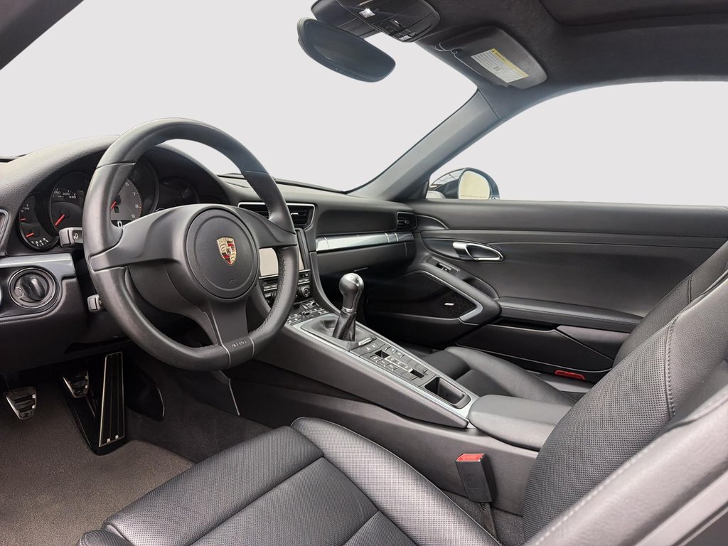 2012 Porsche 911 991 Carrera S in Laval, Quebec - 12 - w1024h768px