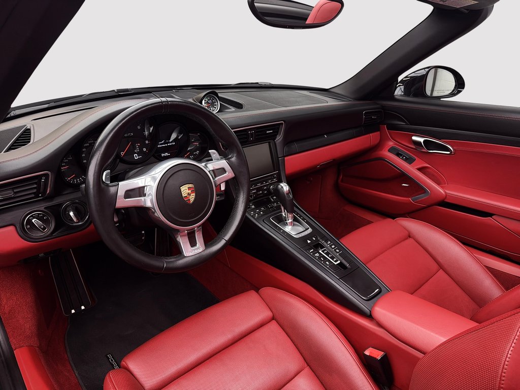 2015 Porsche 911 Carrera 4 GTS Cabriolet Premium Package Plus in Laval, Quebec - 16 - w1024h768px