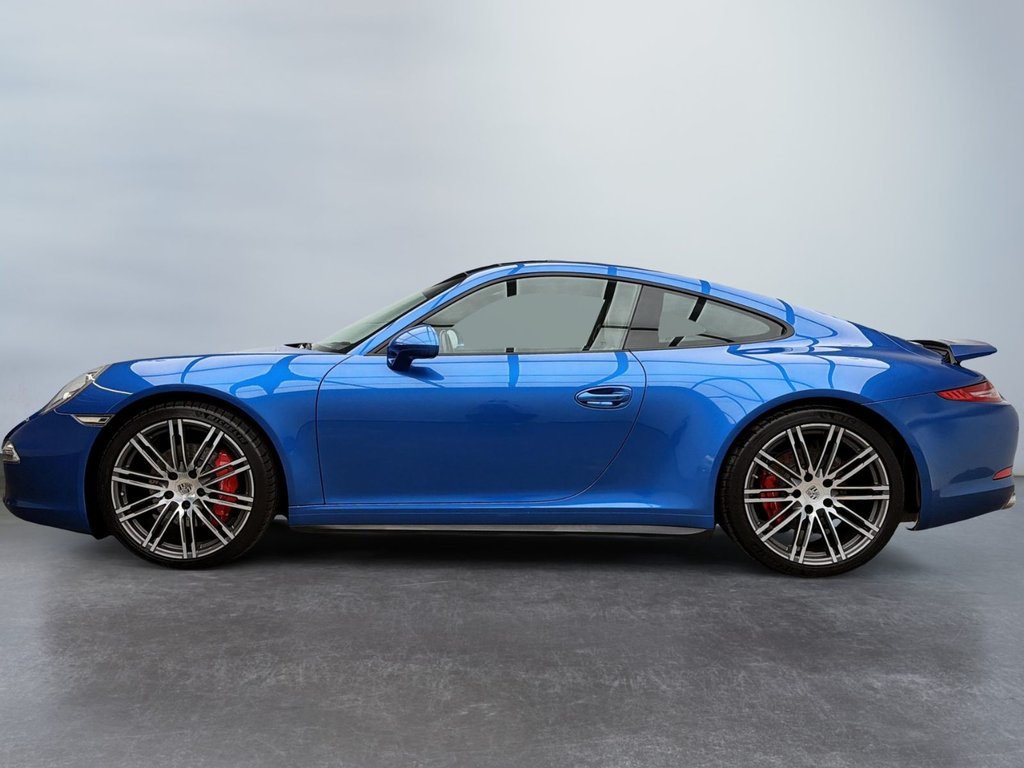 Porsche 911  2015 à Laval, Québec - 2 - w1024h768px
