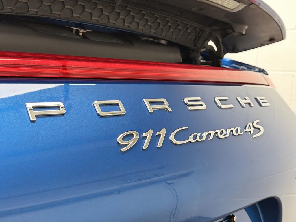 Porsche 911  2015 à Laval, Québec - 7 - w1024h768px