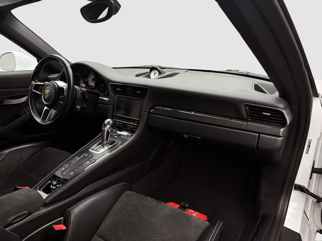 2016 Porsche 911 GT3 RS Sport Chrono Package in Laval, Quebec - 25 - w1024h768px