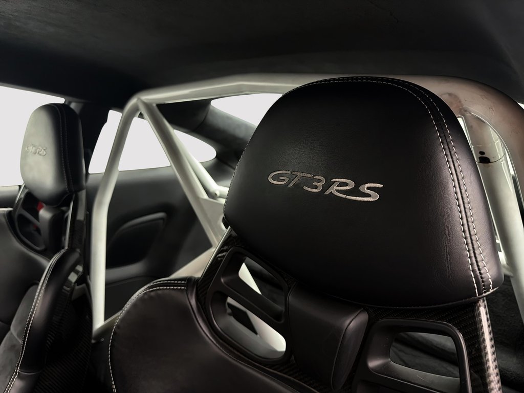 2016 Porsche 911 GT3 RS Sport Chrono Package in Laval, Quebec - 27 - w1024h768px