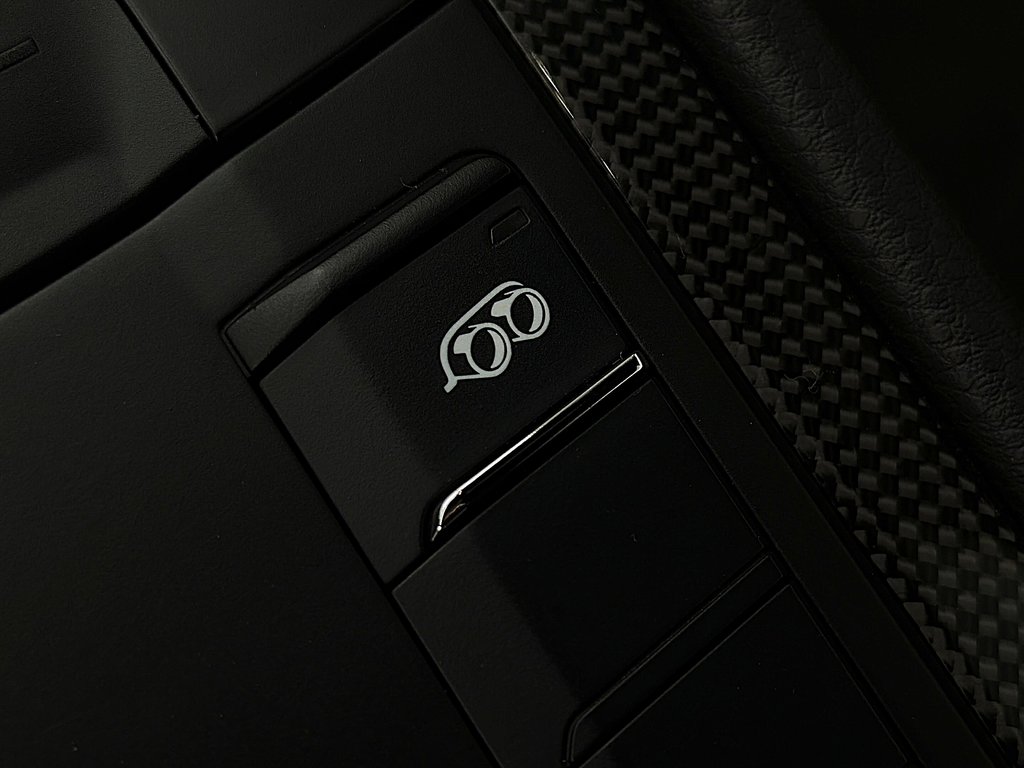 2016 Porsche 911 GT3 RS Sport Chrono Package in Laval, Quebec - 21 - w1024h768px