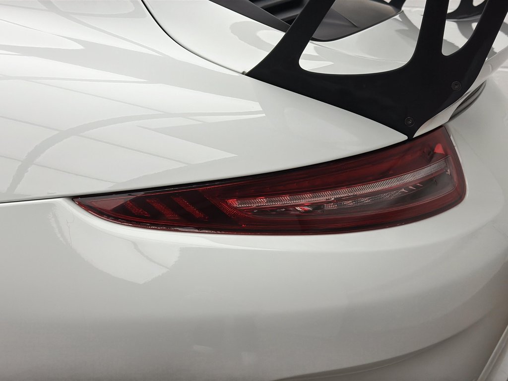 2016 Porsche 911 GT3 RS Sport Chrono Package in Laval, Quebec - 10 - w1024h768px