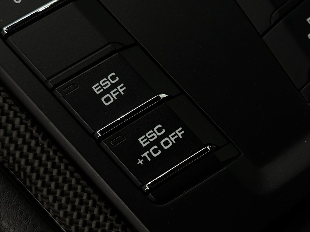 2016 Porsche 911 GT3 RS Sport Chrono Package in Laval, Quebec - 22 - w1024h768px