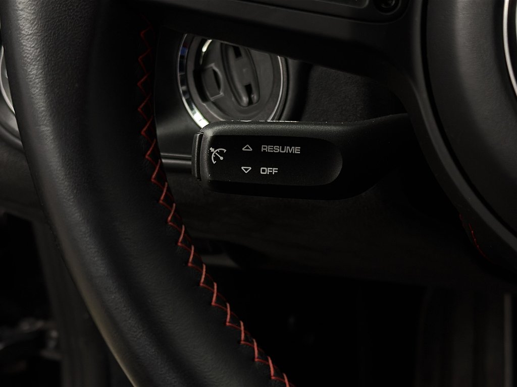 2018 Porsche 911 GT3 Bucket Seats, manual in Laval, Quebec - 16 - w1024h768px