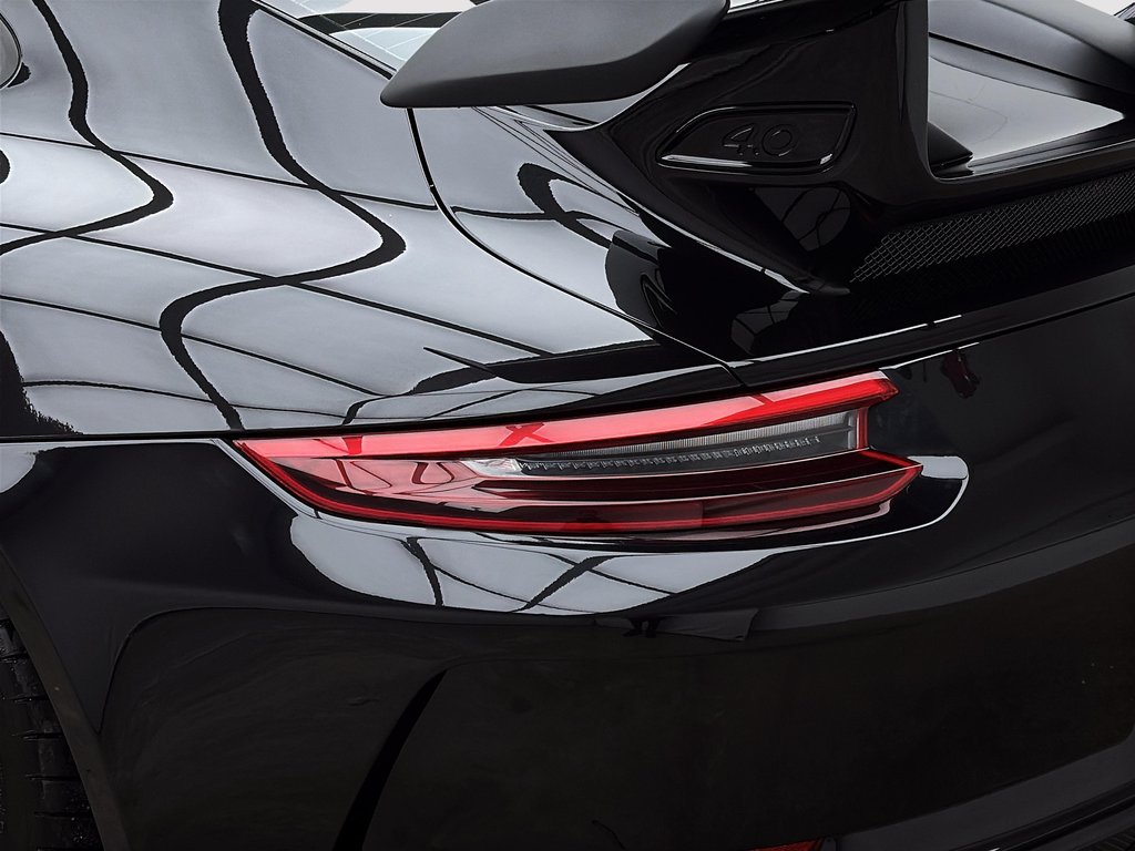 2018 Porsche 911 GT3 Bucket Seats, manual in Laval, Quebec - 11 - w1024h768px