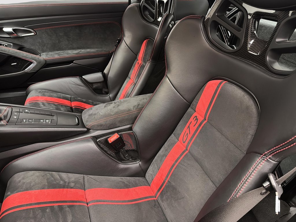 2018 Porsche 911 GT3 Bucket Seats, manual in Laval, Quebec - 29 - w1024h768px