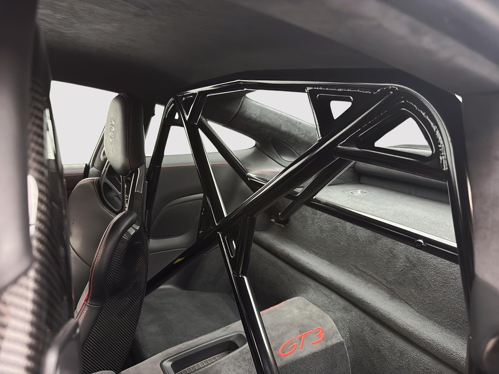 2018 Porsche 911 GT3 Bucket Seats, manual in Laval, Quebec - 25 - w1024h768px