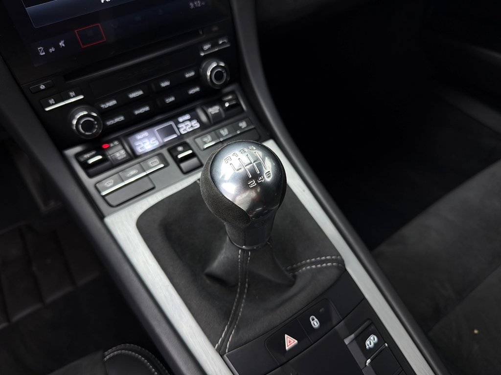 Porsche 911 GT3 Manual Transmission 2018 à Laval, Québec - 19 - w1024h768px