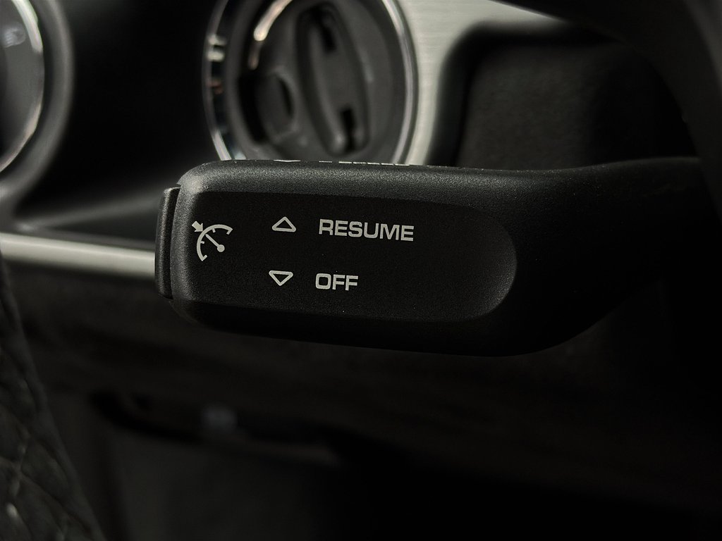 Porsche 911 GT3 Manual Transmission 2018 à Laval, Québec - 14 - w1024h768px