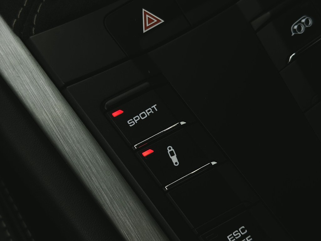 Porsche 911 GT3 Manual Transmission 2018 à Laval, Québec - 20 - w1024h768px