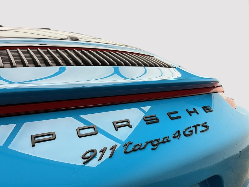 911 Targa 4 GTS Premium Package Plus 2019 à Laval, Québec - 9 - w1024h768px