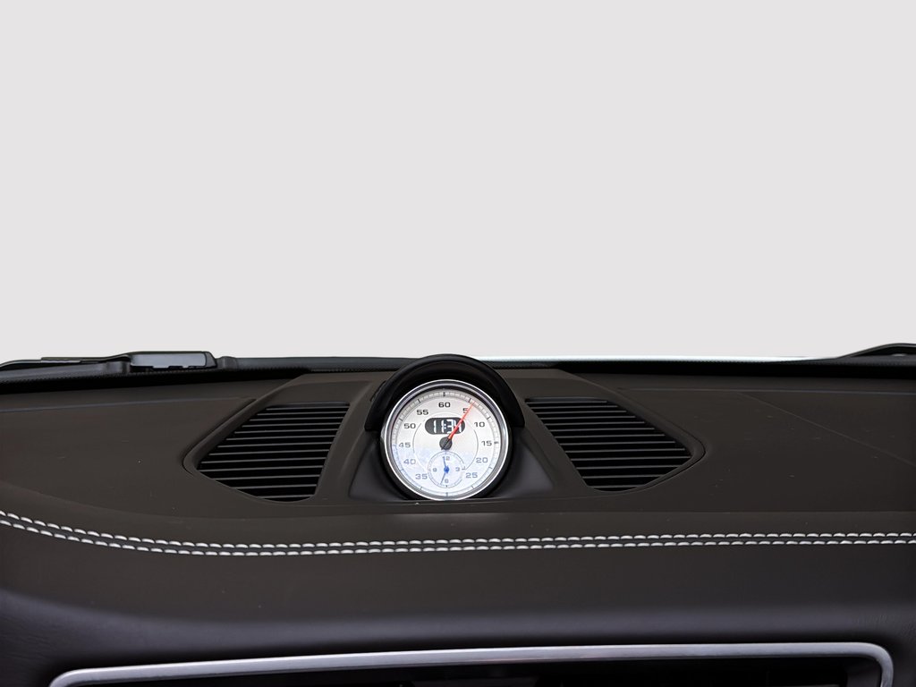Porsche 911 Turbo Cabriolet w/Porsche Dynamic Chassis 2019 à Laval, Québec - 23 - w1024h768px