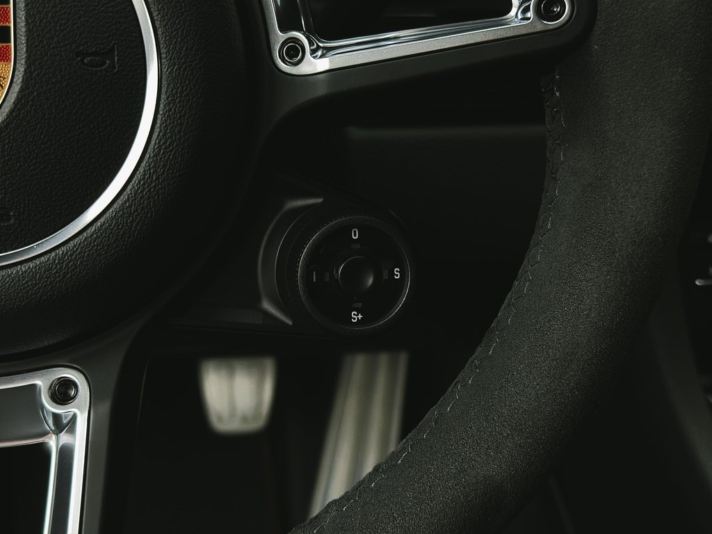 Porsche 911 Carrera T Coupe 2019 à Laval, Québec - 20 - w1024h768px