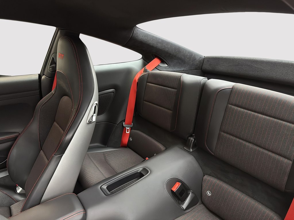 Porsche 911 Carrera T Coupe 2019 à Laval, Québec - 25 - w1024h768px
