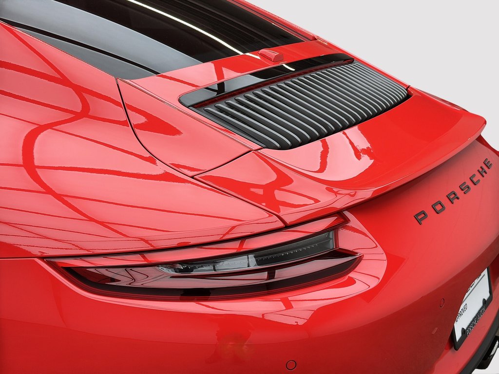 Porsche 911 Carrera T Coupe 2019 à Laval, Québec - 11 - w1024h768px