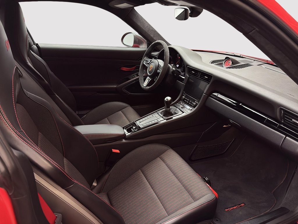 Porsche 911 Carrera T Coupe 2019 à Laval, Québec - 27 - w1024h768px