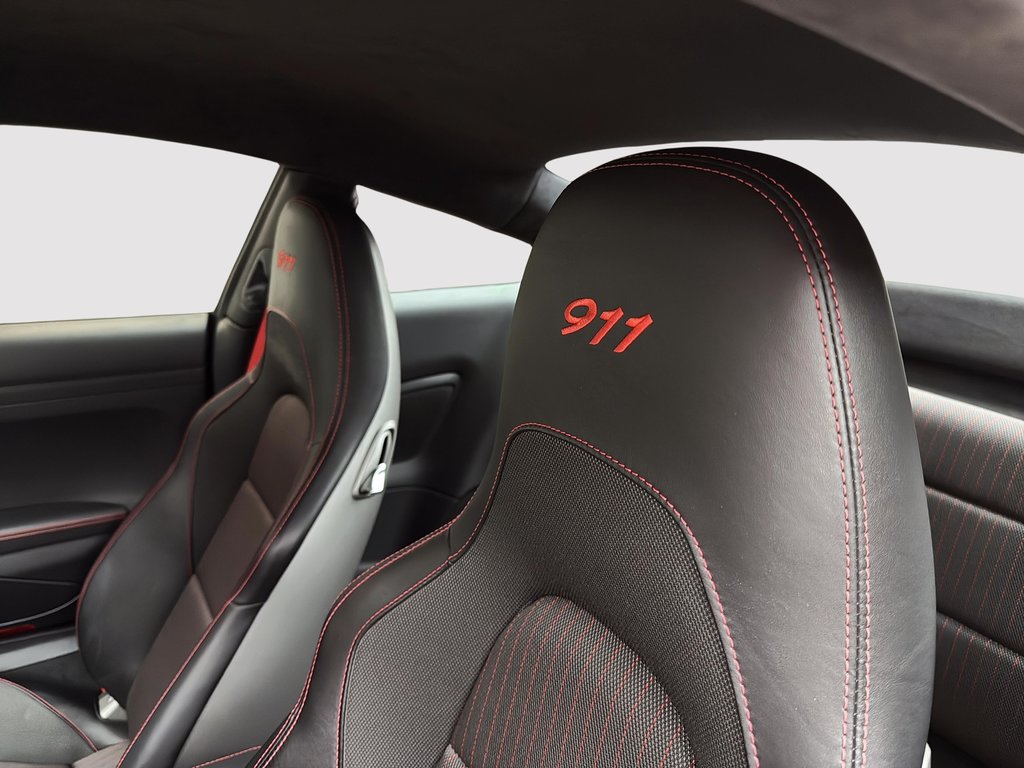 Porsche 911 Carrera T Coupe 2019 à Laval, Québec - 26 - w1024h768px
