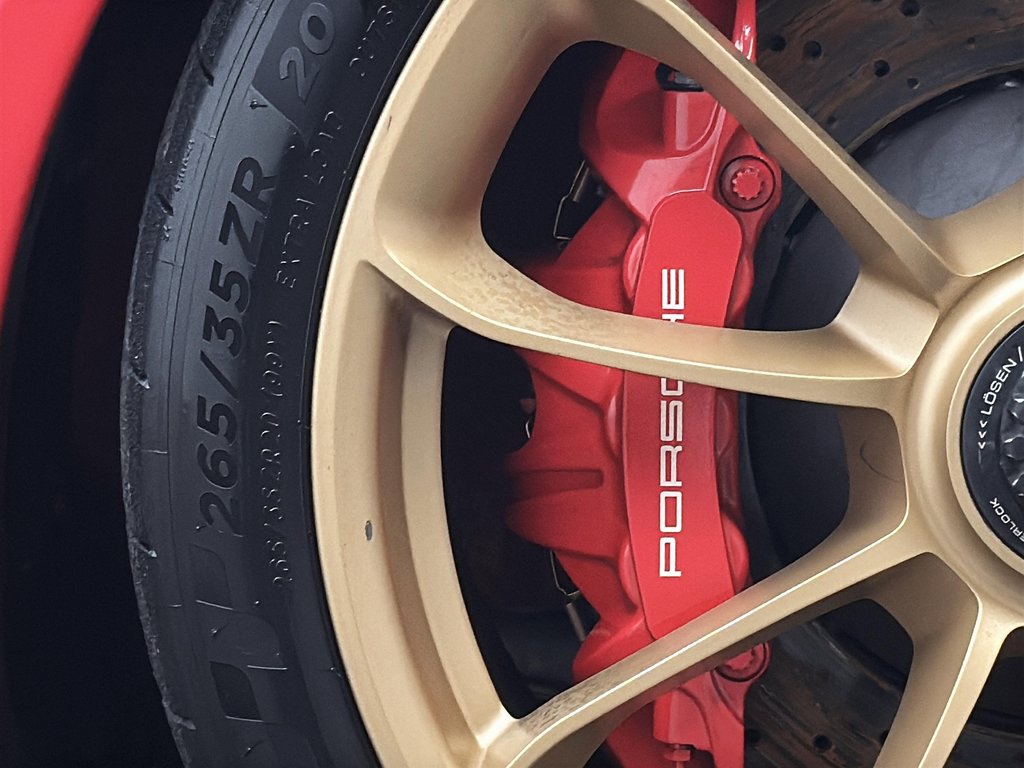Porsche 911 GT3 RS Weissach Package 2019 à Laval, Québec - 10 - w1024h768px