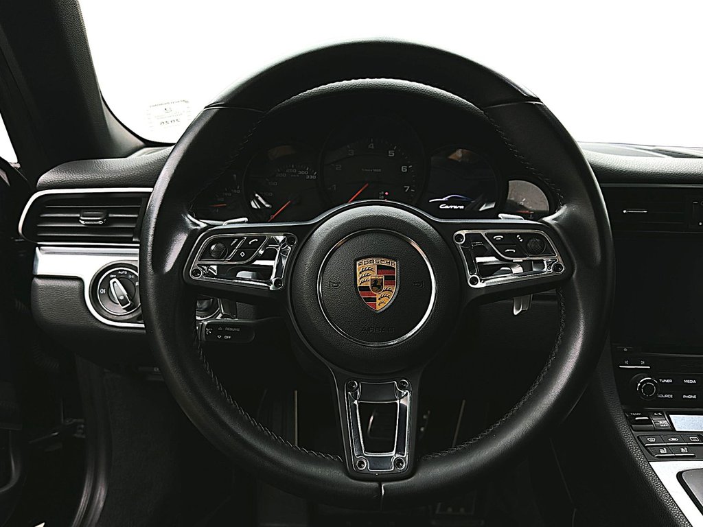 2019 Porsche 911 in Laval, Quebec - 15 - w1024h768px