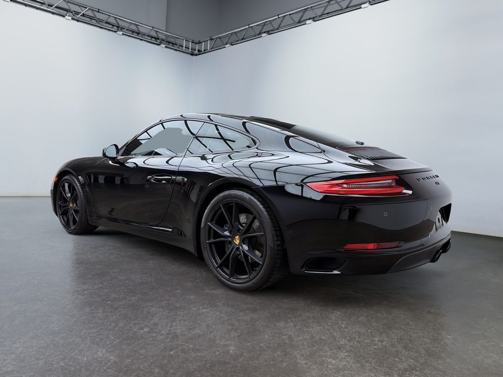 2019 Porsche 911 in Laval, Quebec - 3 - w1024h768px