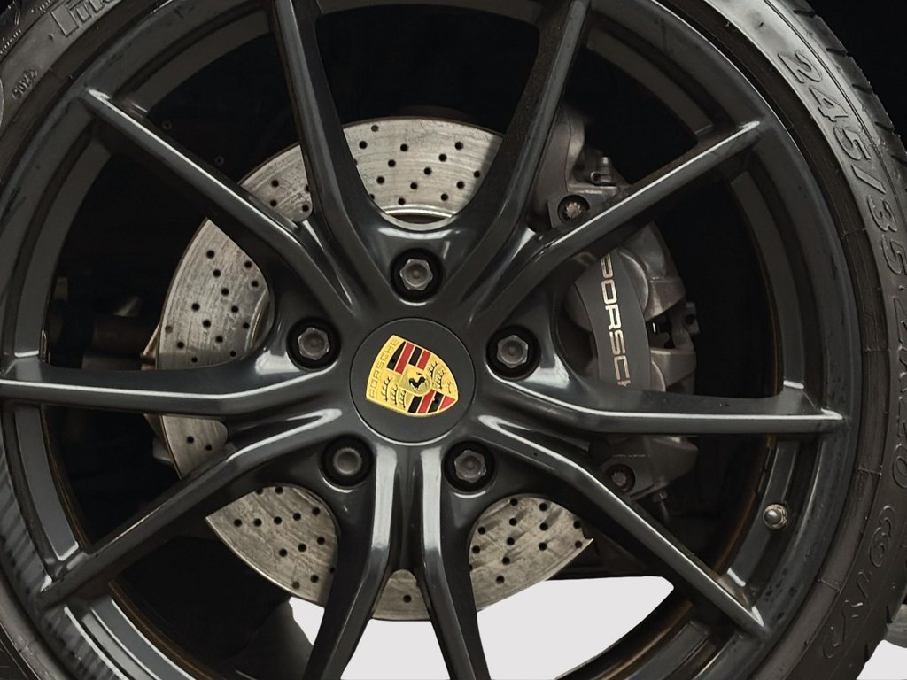 2019 Porsche 911 in Laval, Quebec - 11 - w1024h768px
