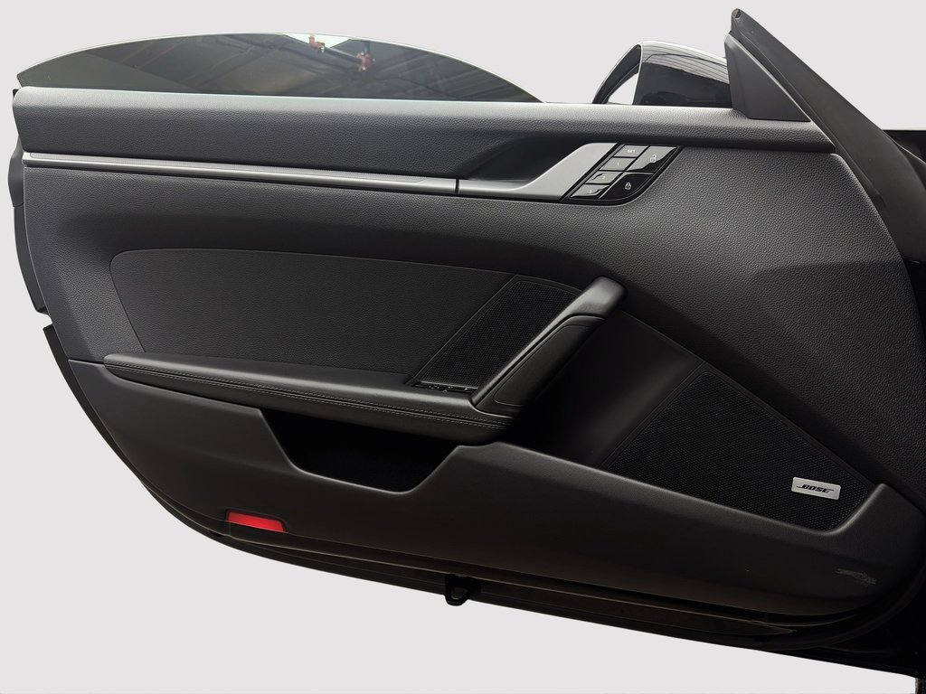 Porsche 911 4S Cabriolet Sport Exhaust System 2020 à Laval, Québec - 30 - w1024h768px