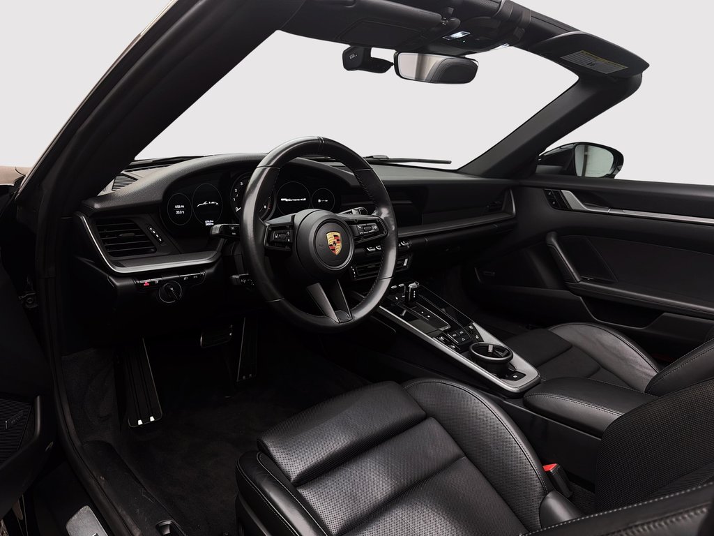 Porsche 911 4S Cabriolet Sport Exhaust System 2020 à Laval, Québec - 16 - w1024h768px