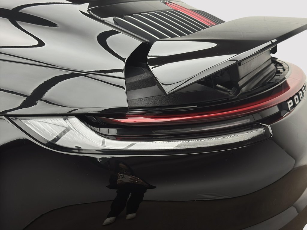 Porsche 911 4S Cabriolet Sport Exhaust System 2020 à Laval, Québec - 13 - w1024h768px