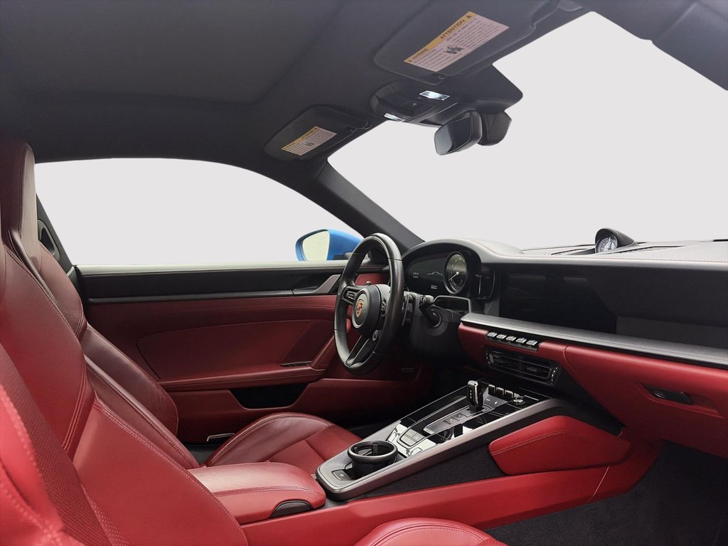 Porsche 911  2020 à Laval, Québec - 25 - w1024h768px