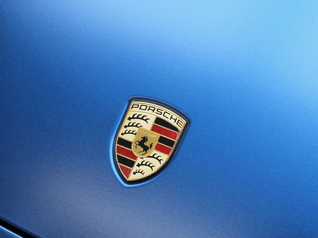Porsche 911  2020 à Laval, Québec - 10 - w1024h768px