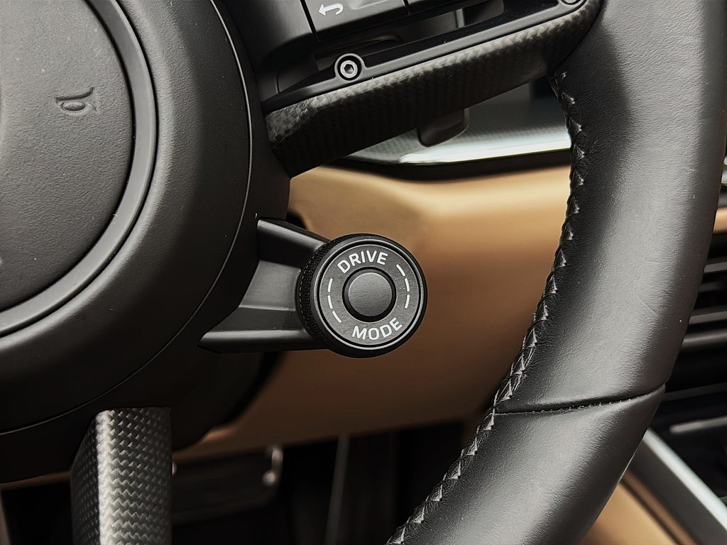 2021 Porsche 911 Turbo Cabriolet Turbo SportDesign Package in Laval, Quebec - 19 - w1024h768px