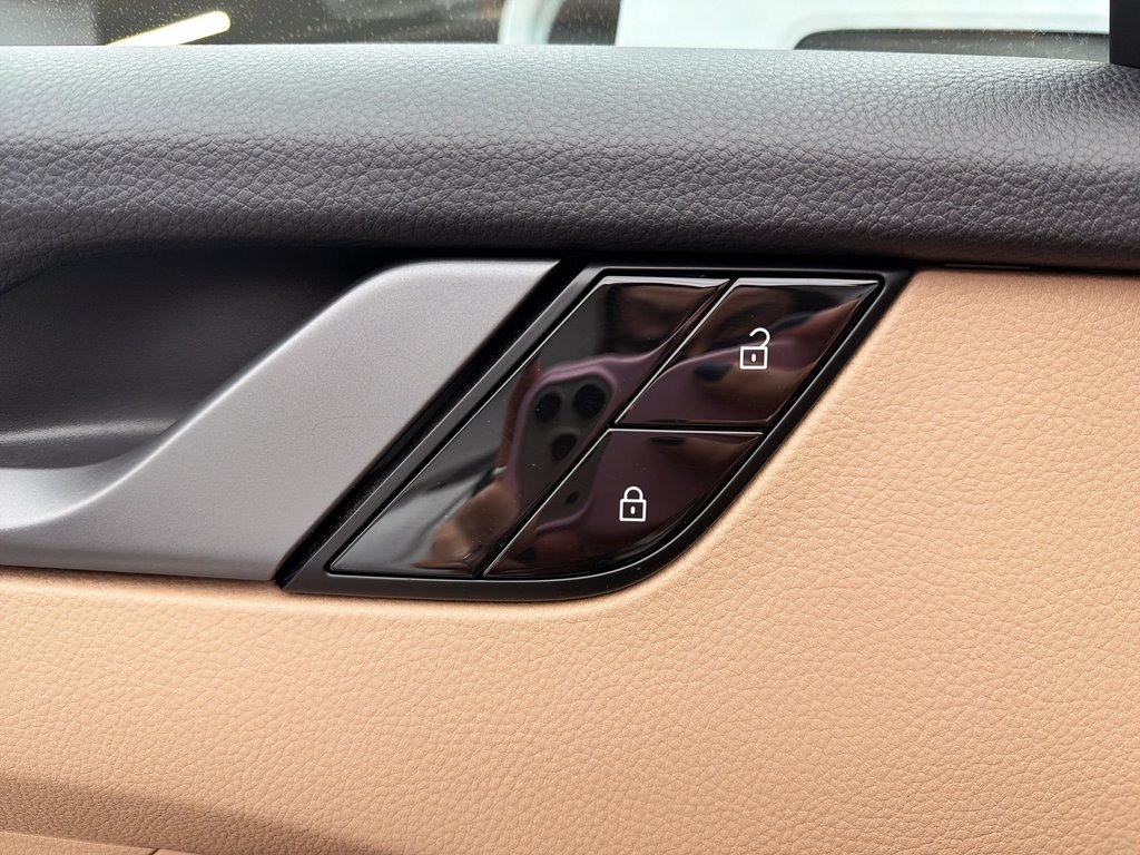 Porsche 911 Carrera 4 Cabriolet Premium Package 2021 à Laval, Québec - 31 - w1024h768px