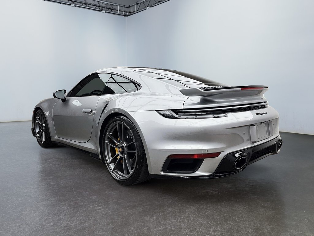 911 Turbo S Sport exhaust - Sport Package ext. 2022 à Laval, Québec - 3 - w1024h768px