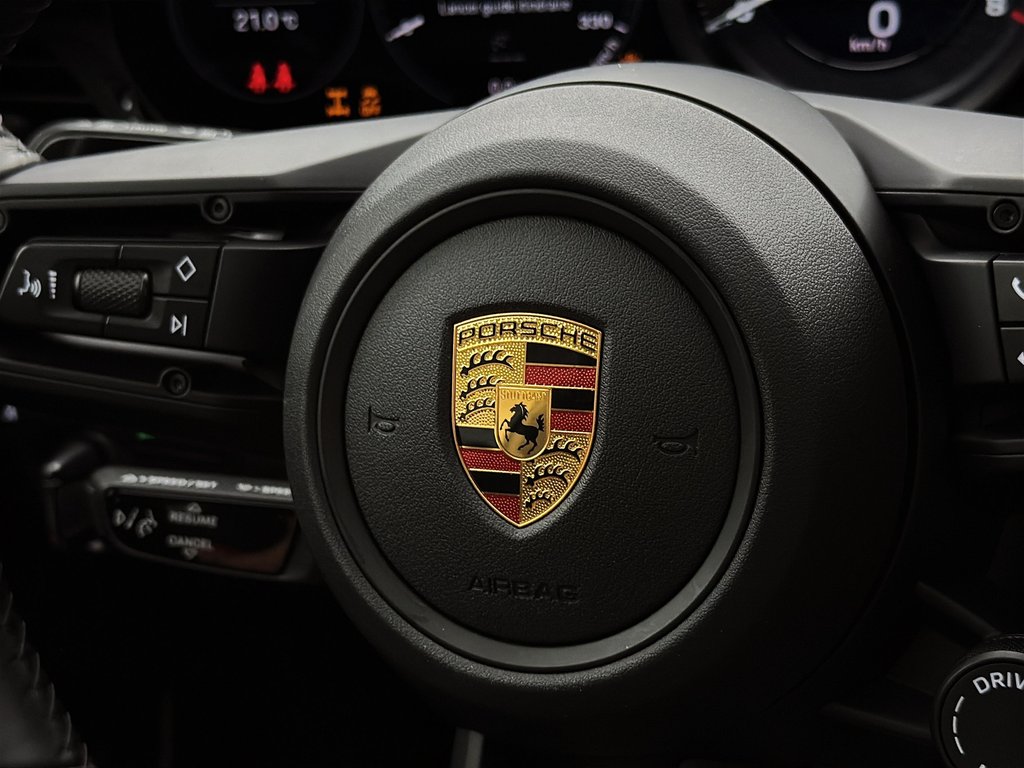 Porsche 911 Carrera 4S Manual, Sport Package 2022 à Laval, Québec - 28 - w1024h768px