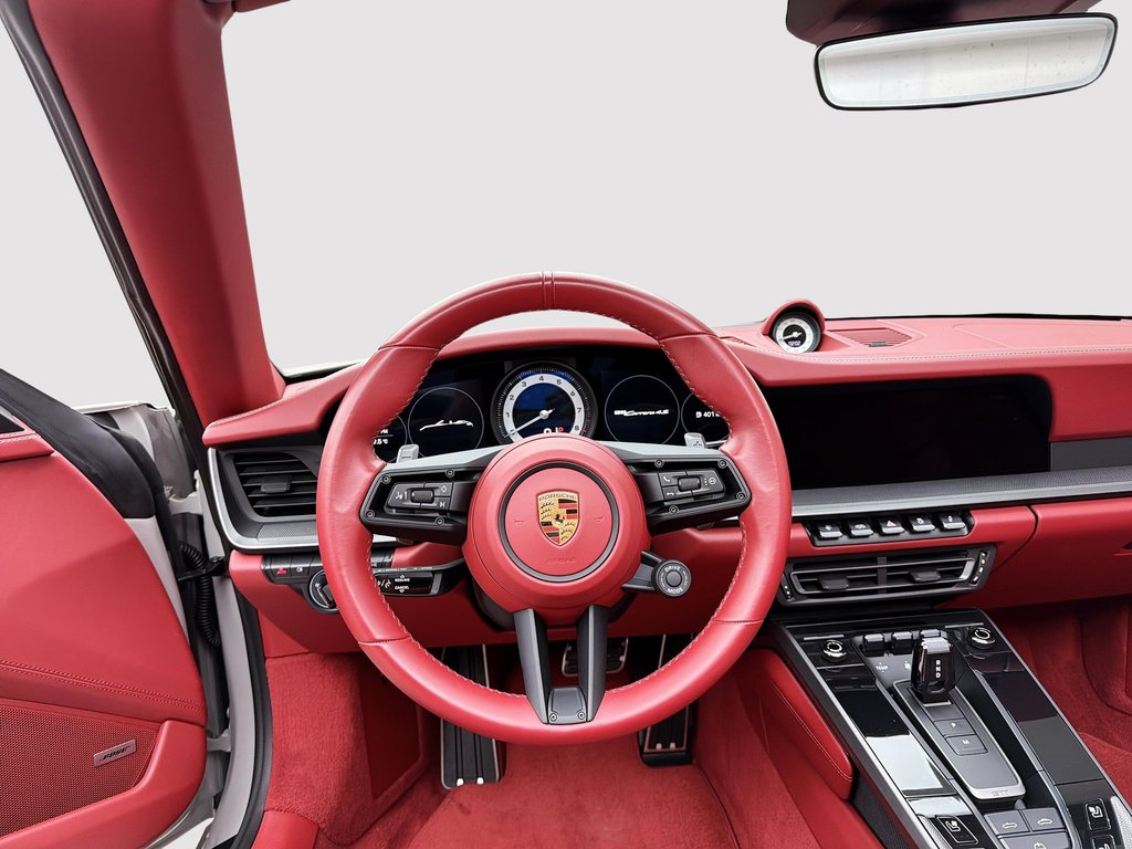 Porsche 911 Carrera 4S Cabriolet w/Sport Package 2022 à Laval, Québec - 17 - w1024h768px