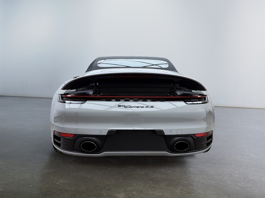 Porsche 911 Carrera 4S Cabriolet w/Sport Package 2022 à Laval, Québec - 7 - w1024h768px