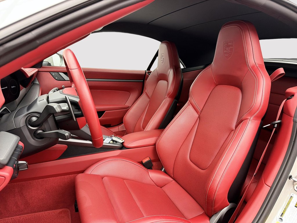 Porsche 911 Carrera 4S Cabriolet w/Sport Package 2022 à Laval, Québec - 16 - w1024h768px