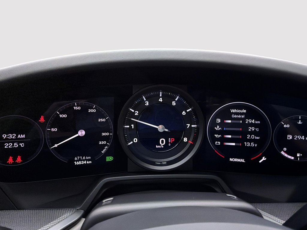 2022 Porsche 911 Carrera in Laval, Quebec - 18 - w1024h768px