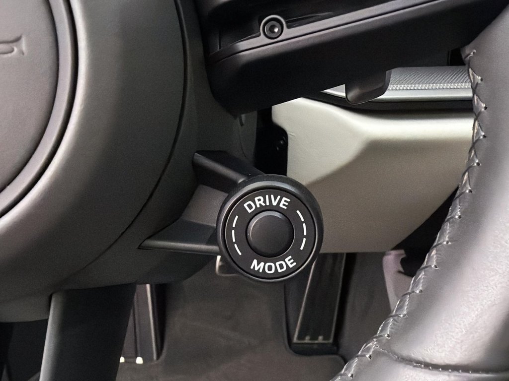 2022 Porsche 911 Carrera in Laval, Quebec - 17 - w1024h768px