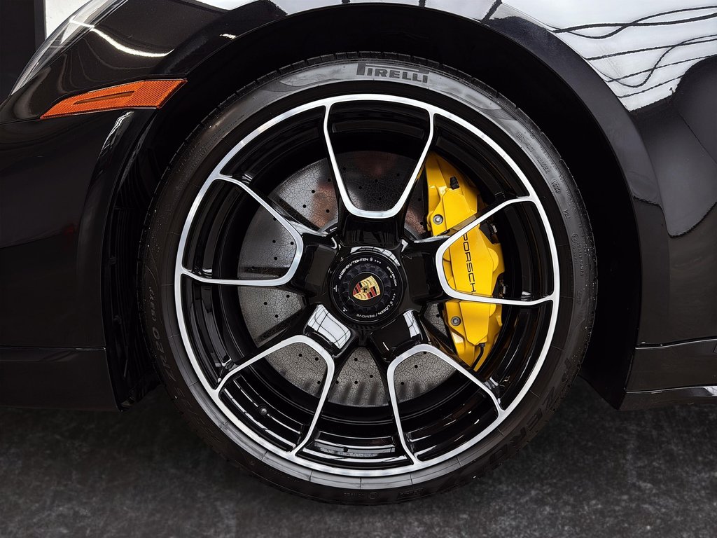 Porsche 911 Turbo S Sport Exhaust System 2023 à Laval, Québec - 10 - w1024h768px