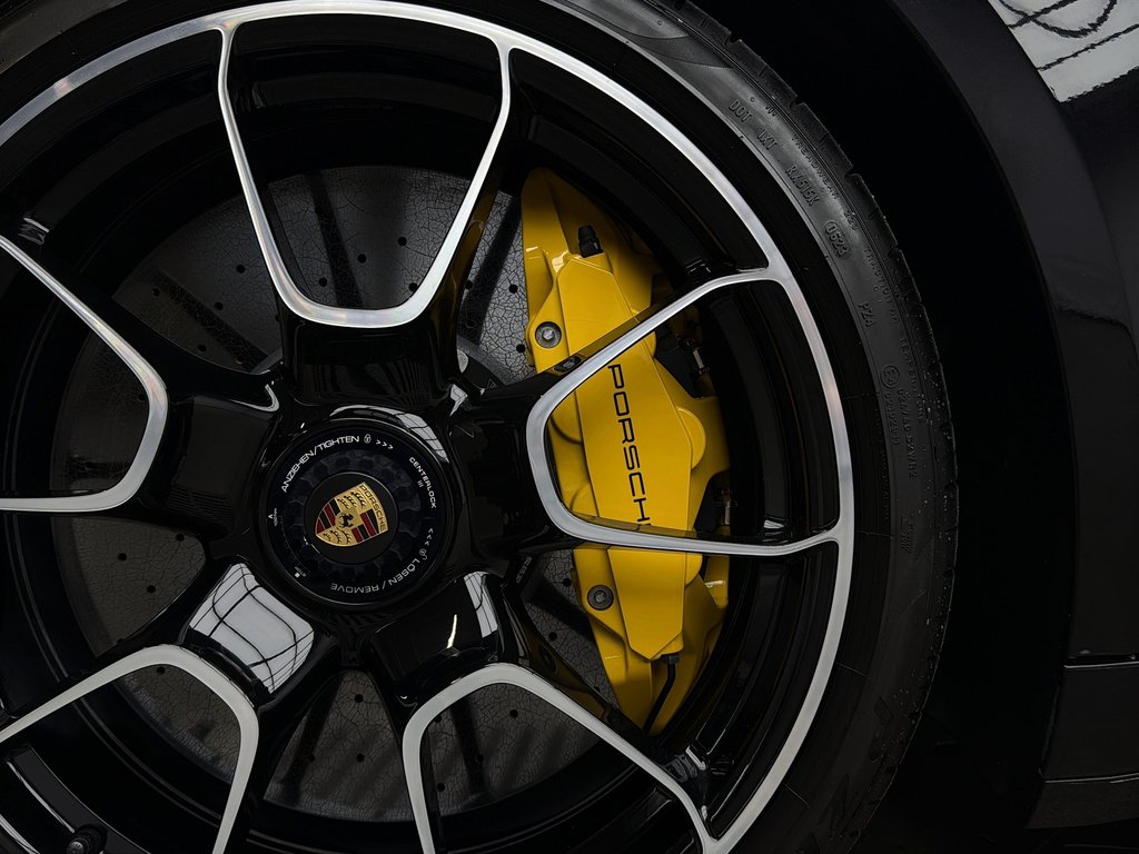 Porsche 911 Turbo S Sport Exhaust System 2023 à Laval, Québec - 11 - w1024h768px